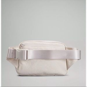 Lululemon large everywhere belt bag white opal